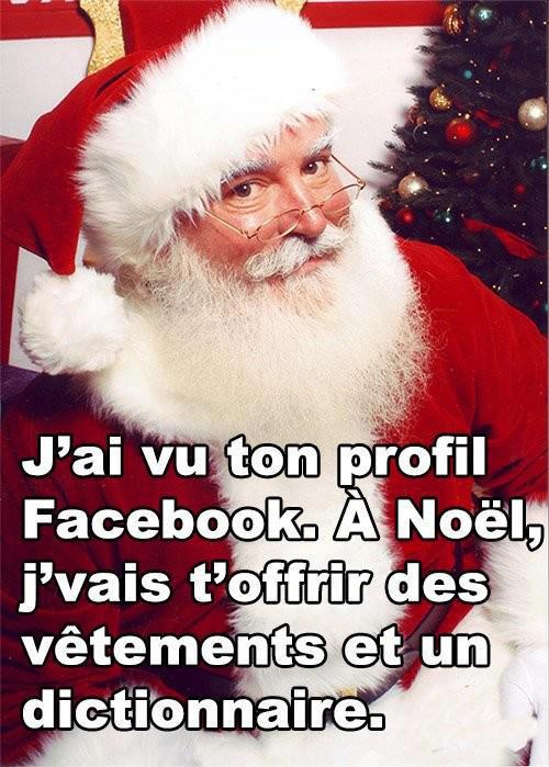 Le Père Noël et Facebook - Humourr.com
