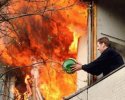 Bon courage pour éteindre le feu !